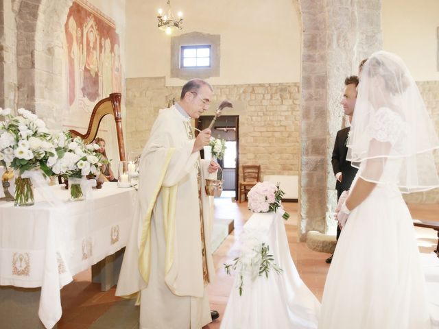 Il matrimonio di Marco e Nathalie a Carmignano, Prato 32