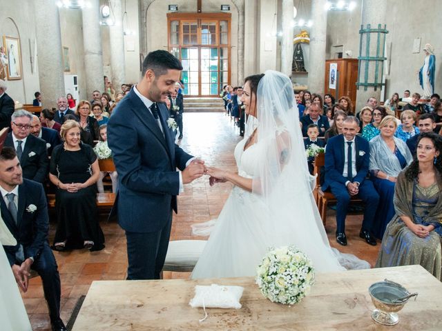 Il matrimonio di Daniela e Paolo a Capaccio Paestum, Salerno 17