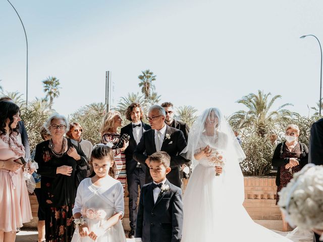 Il matrimonio di Roberto e Chiara a San Benedetto del Tronto, Ascoli Piceno 26