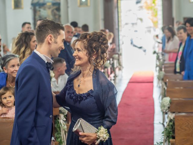 Il matrimonio di Mirco e Serena a Poggio a Caiano, Prato 22