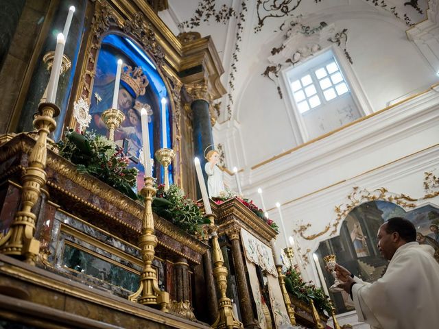 Il matrimonio di Pietro e Giovanna a Marsala, Trapani 10