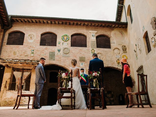 Il matrimonio di Enrico e Sara a Certaldo, Firenze 41