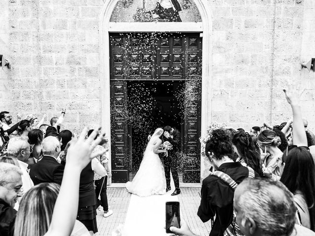 Il matrimonio di Luca e Sara a San Vito dei Normanni, Brindisi 25