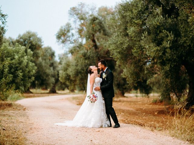 Il matrimonio di Luca e Sara a San Vito dei Normanni, Brindisi 30