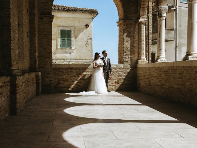 Il matrimonio di Lorenzo e Chiara a Città Sant&apos;Angelo, Pescara 25