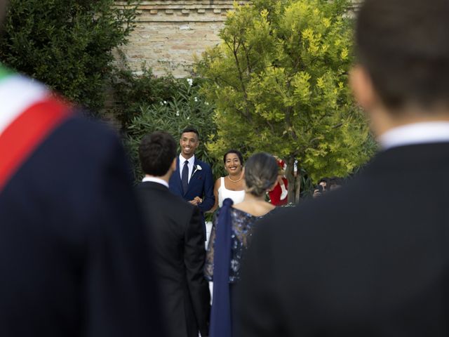 Il matrimonio di Ambra e Marino a Pescara, Pescara 57