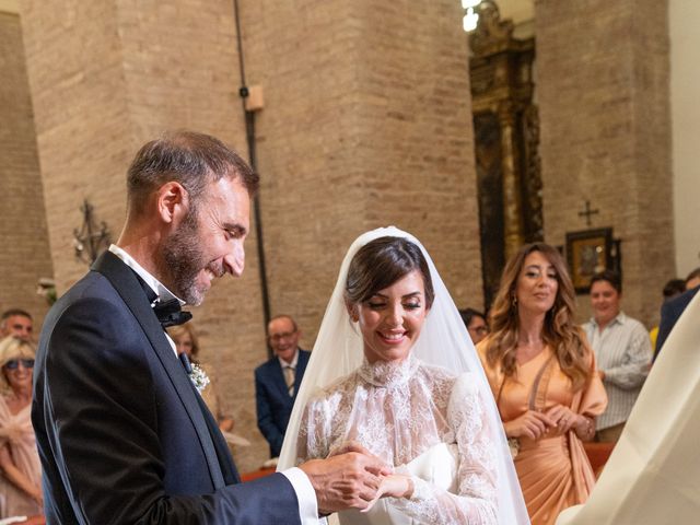 Il matrimonio di Vincenzo e Elena a Pisticci, Matera 24