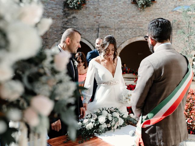 Il matrimonio di Sara e Luca a Città Sant&apos;Angelo, Pescara 54