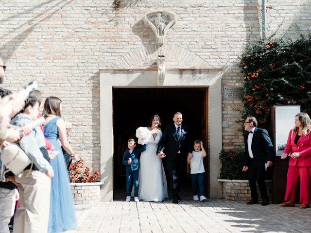 Il matrimonio di Sara e Luca a Città Sant&apos;Angelo, Pescara 86