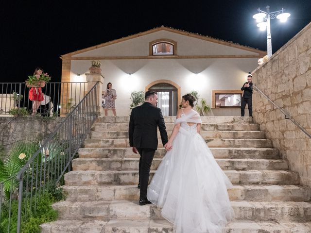 Il matrimonio di Francesco e Myrhiam a Pozzallo, Ragusa 19