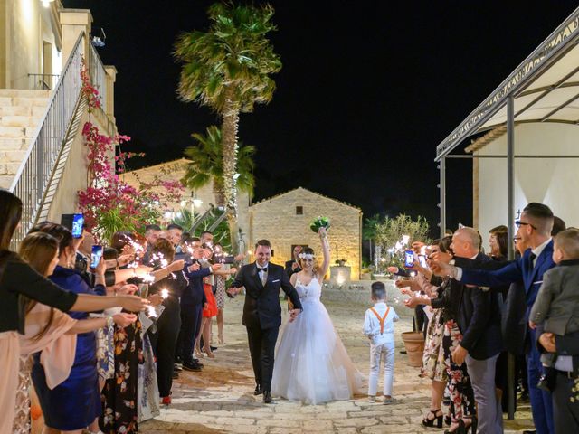 Il matrimonio di Francesco e Myrhiam a Pozzallo, Ragusa 20