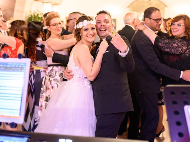 Il matrimonio di Francesco e Myrhiam a Pozzallo, Ragusa 21