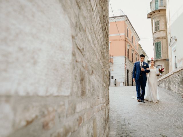 Il matrimonio di Rodrigo e Mariasole a Cerreto d&apos;Esi, Ancona 1