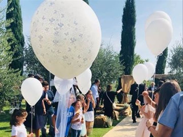 Il matrimonio di Claudio e Tamara a Lajatico, Pisa 32