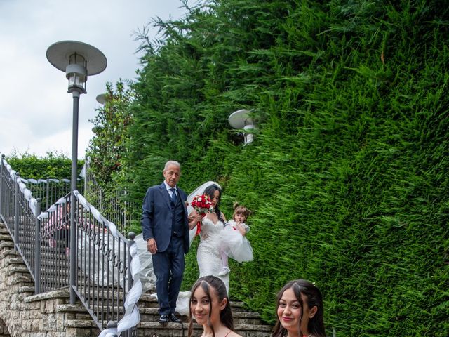 Il matrimonio di Luca e Debora a Palazzago, Bergamo 25