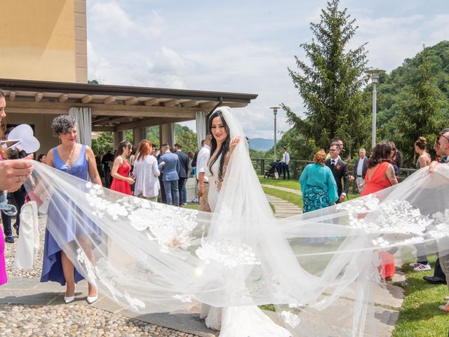 Il matrimonio di Luca e Debora a Palazzago, Bergamo 32