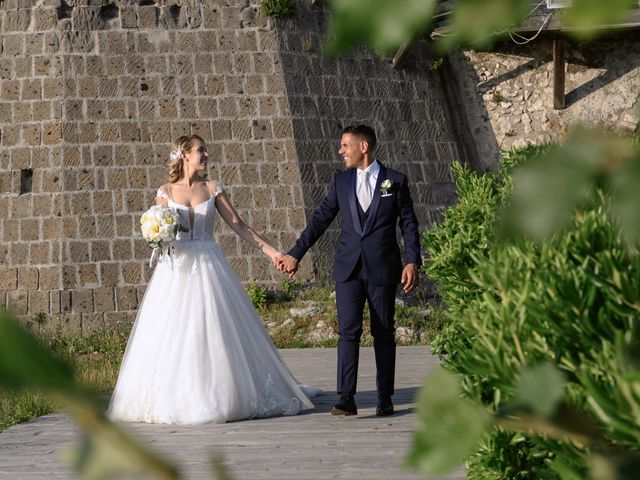 Il matrimonio di Sara e Salvatore a Torre del Greco, Napoli 25