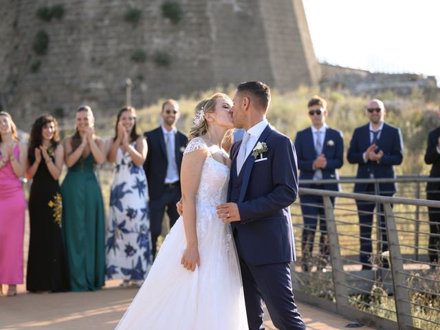 Il matrimonio di Sara e Salvatore a Torre del Greco, Napoli 32