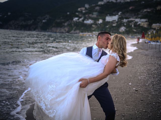 Il matrimonio di Sara e Salvatore a Torre del Greco, Napoli 40