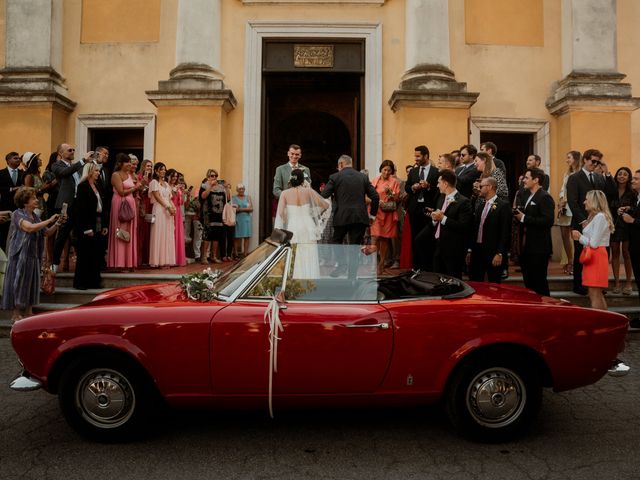 Il matrimonio di Damien e Alessandra a San Giovanni in Croce, Cremona 24