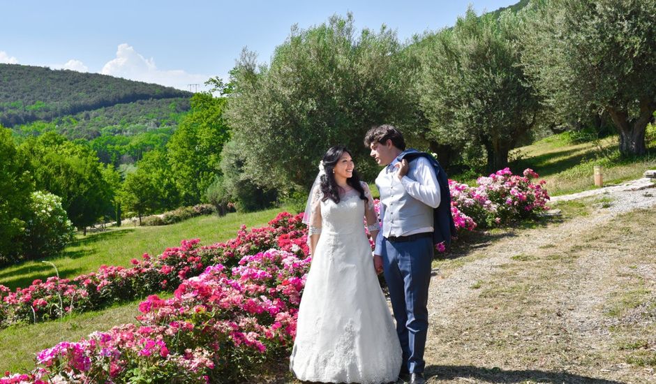 Il matrimonio di Massimo e Sandra Elizabeth a Roccantica, Rieti