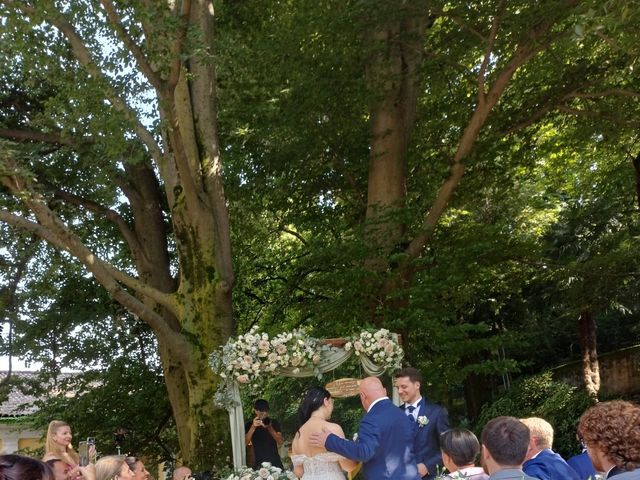 Il matrimonio di Nurdan e Luca a Erba, Como 8