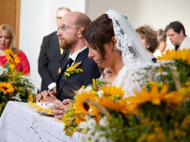 Il matrimonio di Fabrizio  e Elisa  a Senigallia, Ancona 14