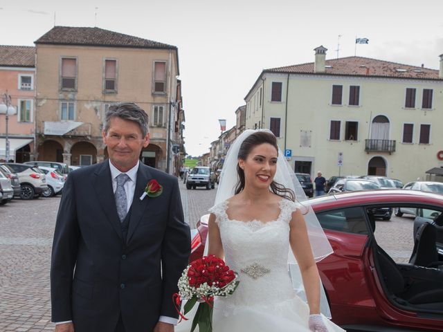 Il matrimonio di Luca e Giulia a Ficarolo, Rovigo 23