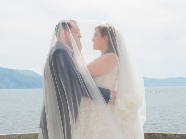 Il matrimonio di Michele e Nunzia a Torre del Greco, Napoli 5