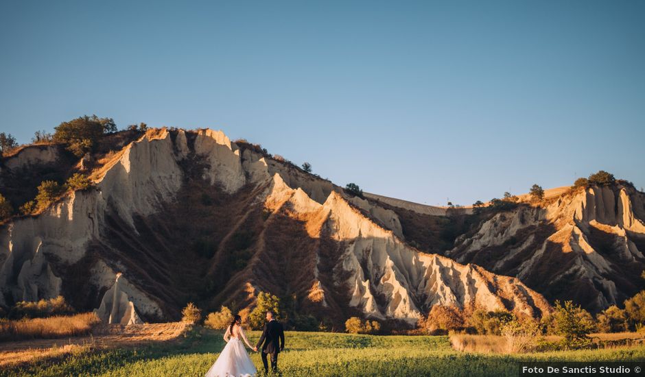 Il matrimonio di Mariangela e Valerio a Carpineto della Nora, Pescara