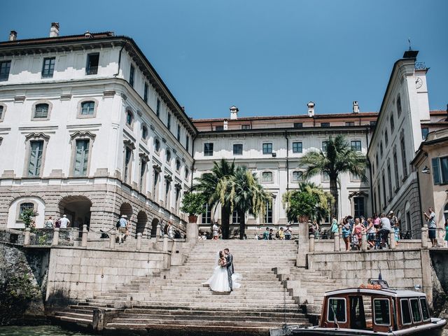 Il matrimonio di Mattia e Matilde a Sesto Calende, Varese 17