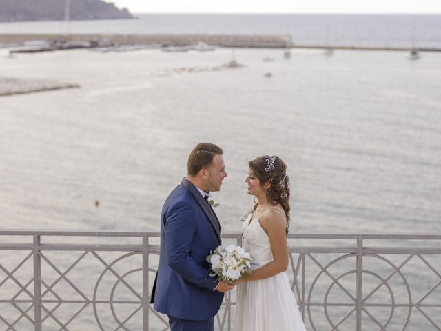 Il matrimonio di Vincenzo e Chiara a Castellammare del Golfo, Trapani 47