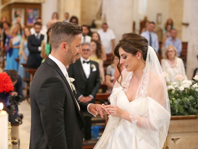 Il matrimonio di Felice e Maria Lucrezia a Polignano a Mare, Bari 27