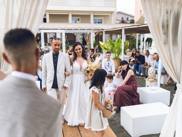 Il matrimonio di Daniele e Ramona a Ladispoli, Roma 13