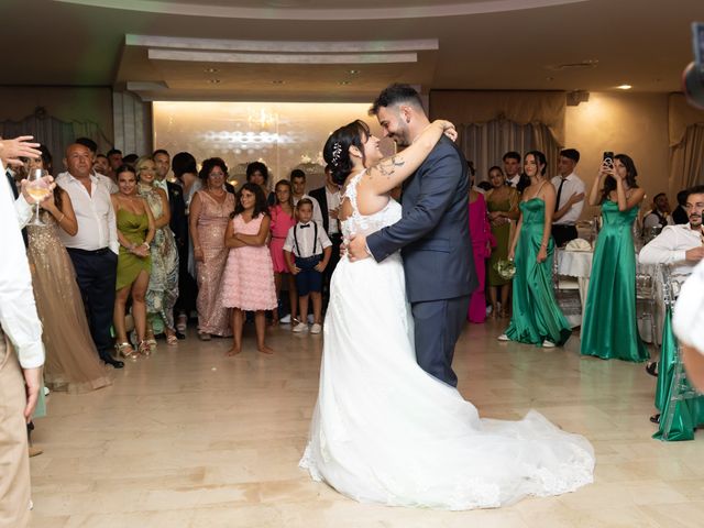Il matrimonio di Vincenzo e Syria a Sciacca, Agrigento 23
