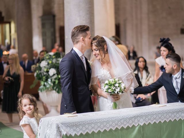 Il matrimonio di Giuseppe  e Veronica a Bari, Bari 14