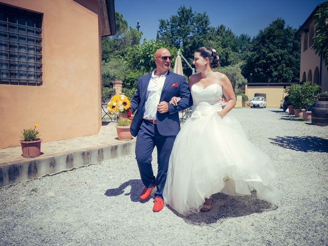 Il matrimonio di Paola e Simone a Lucca, Lucca 32
