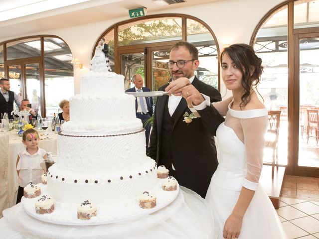 Il matrimonio di Giovanni e Roberta a Offida, Ascoli Piceno 29