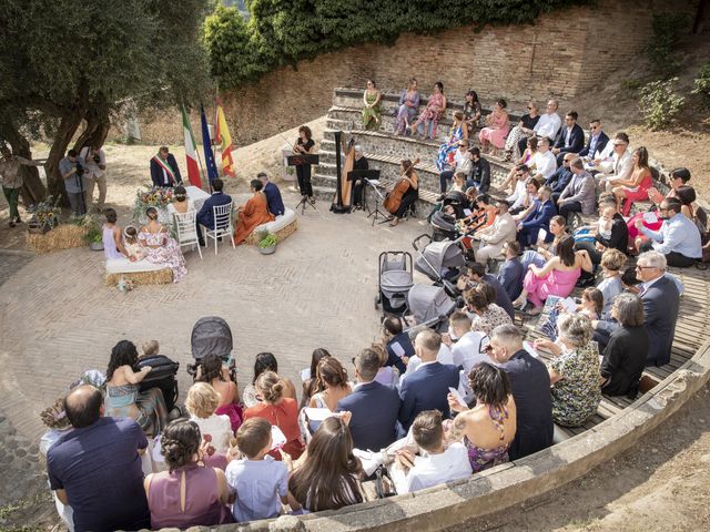 Il matrimonio di Alessio e Gloria a Gradara, Pesaro - Urbino 66