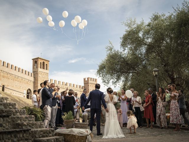 Il matrimonio di Alessio e Gloria a Gradara, Pesaro - Urbino 80