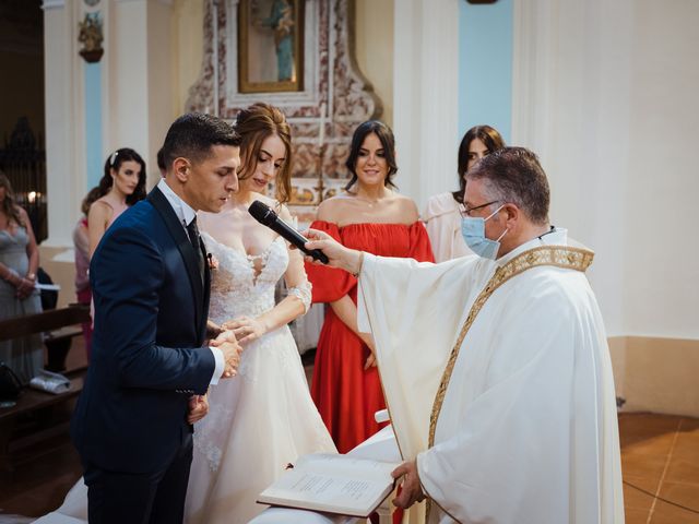 Il matrimonio di Letizia e Stefano a Telese Terme, Benevento 36