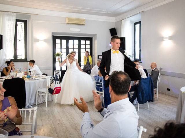 Il matrimonio di Edoardo e Sabrina a Pombia, Novara 28