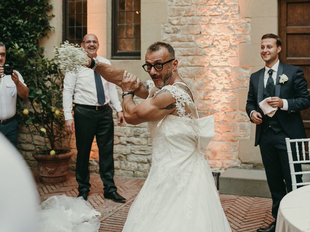 Il matrimonio di Manuel e Debora a San Casciano in Val di Pesa, Firenze 95