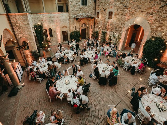 Il matrimonio di Manuel e Debora a San Casciano in Val di Pesa, Firenze 98