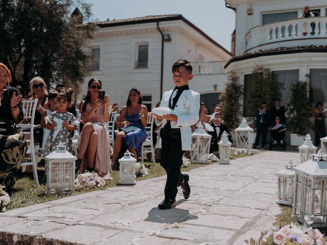 Il matrimonio di Loris e Martina a Bassano Romano, Viterbo 19