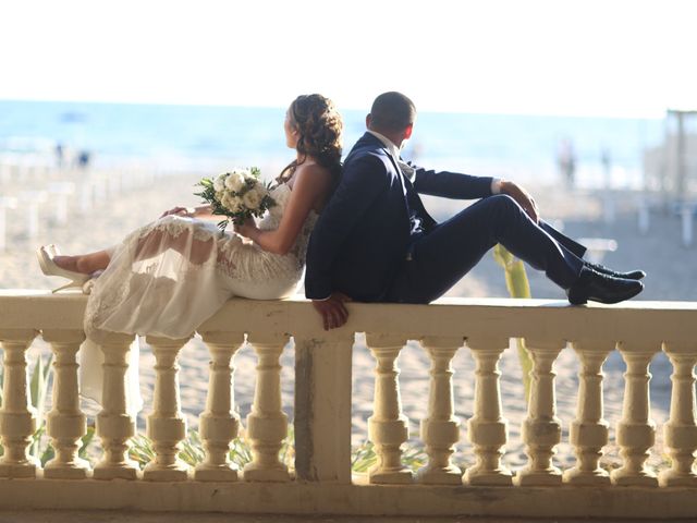 Il matrimonio di Vincenzo e Antonietta a Castel San Lorenzo, Salerno 17