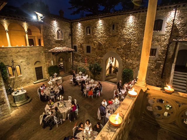 Il matrimonio di Valerio  e Daniela a San Casciano in Val di Pesa, Firenze 11