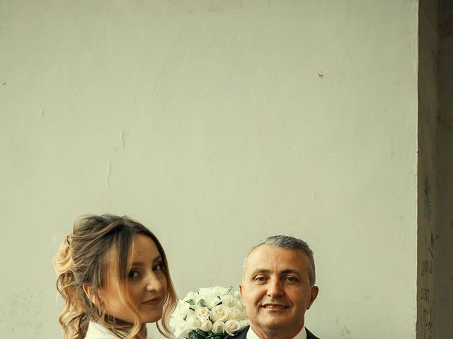 Il matrimonio di Oxsana e Andrea a Aversa, Caserta 7