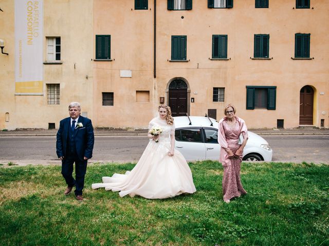 Il matrimonio di Luca e Claudia a Volterra, Pisa 27