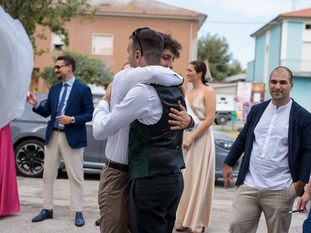 Il matrimonio di Pietro e Veronica a Cartoceto, Pesaro - Urbino 45